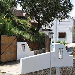 Encinar De Aguas Blancas Landhaus